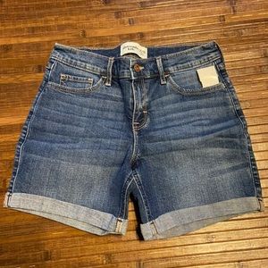 Girls Abercrombie kids jean shorts size 15/16